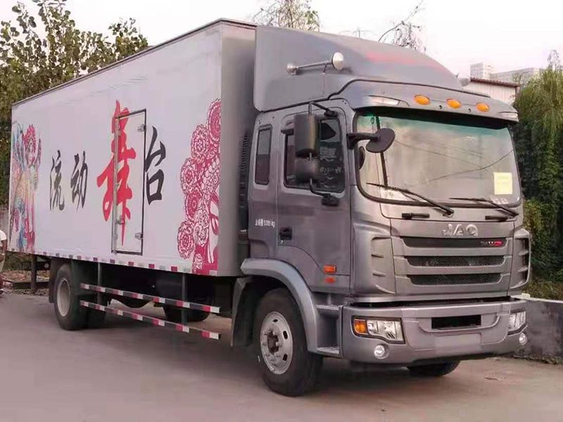 大型黃牌舞臺(tái)車